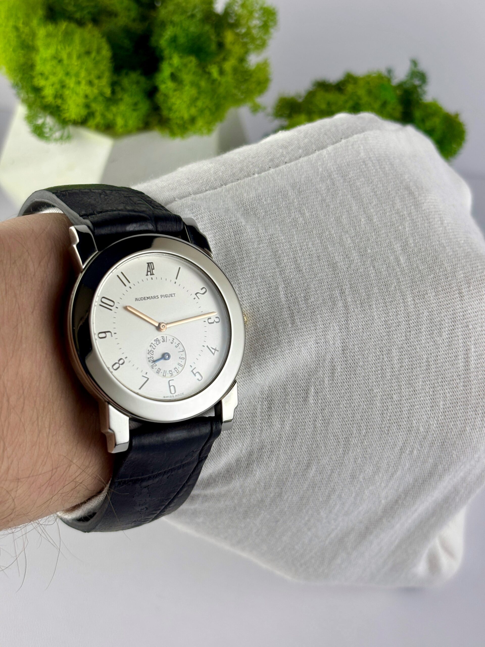 Audemars Piguet Mechanical